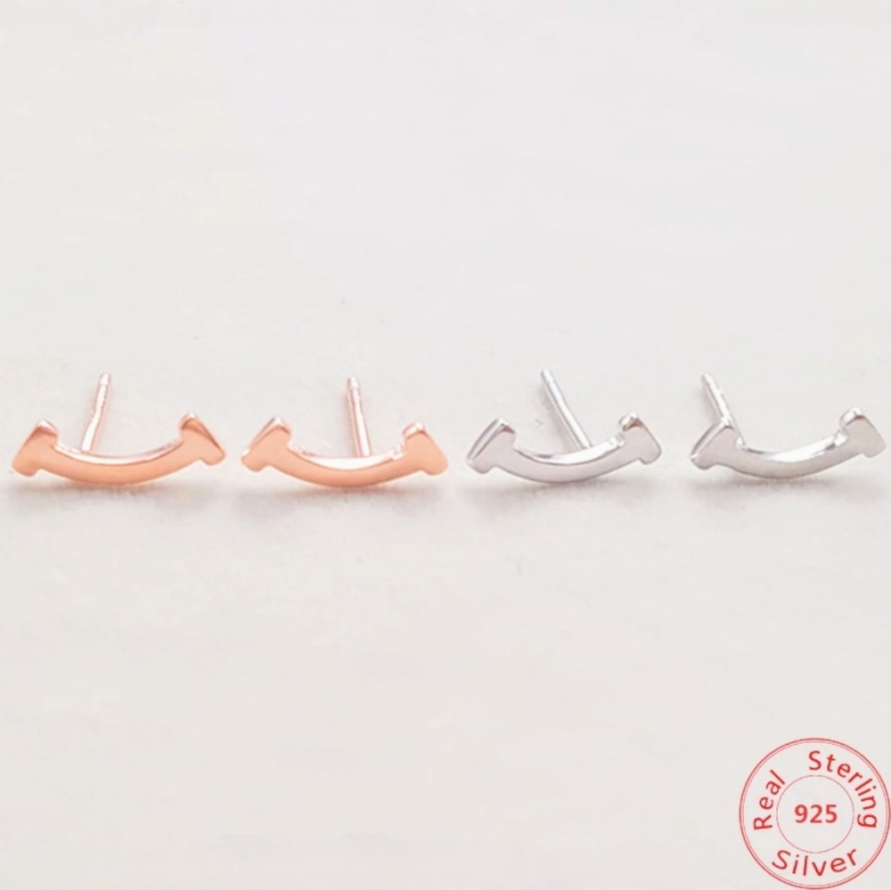 100% 925 Sterling Smile Straight Arch Bar